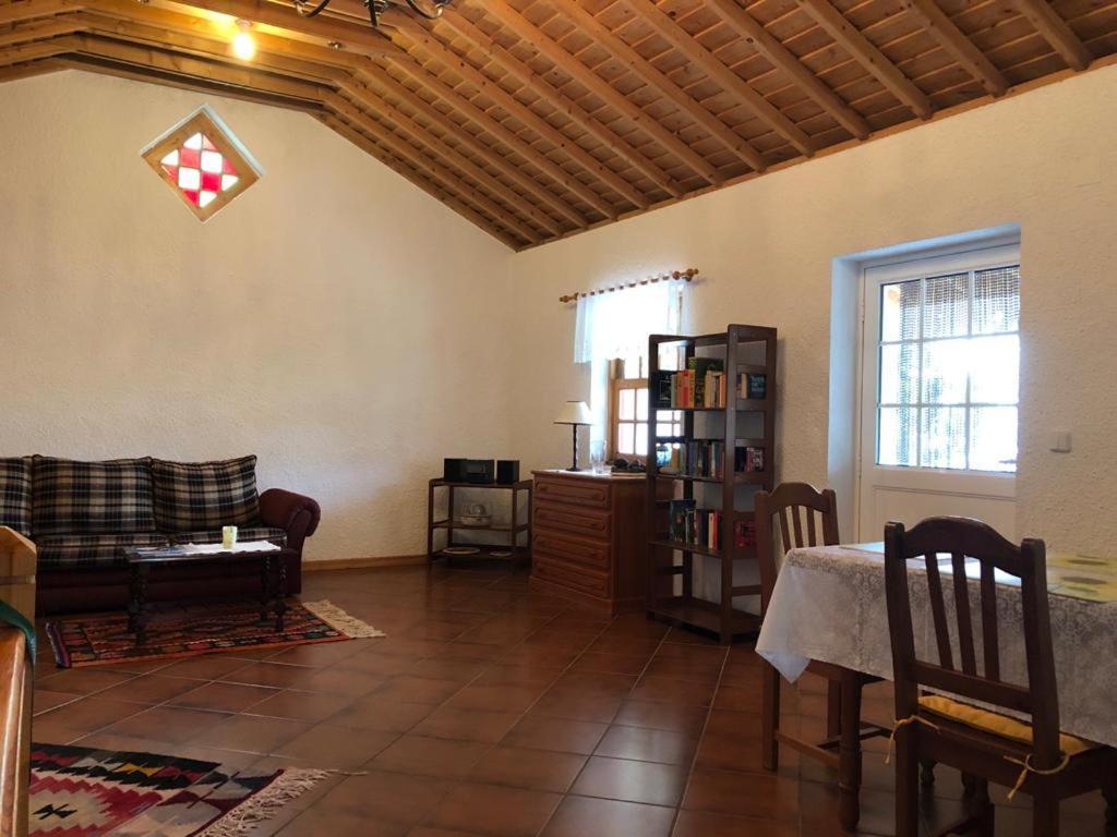 Lomba  Casa Do Pedro E Da Marina 게스트하우스 외부 사진